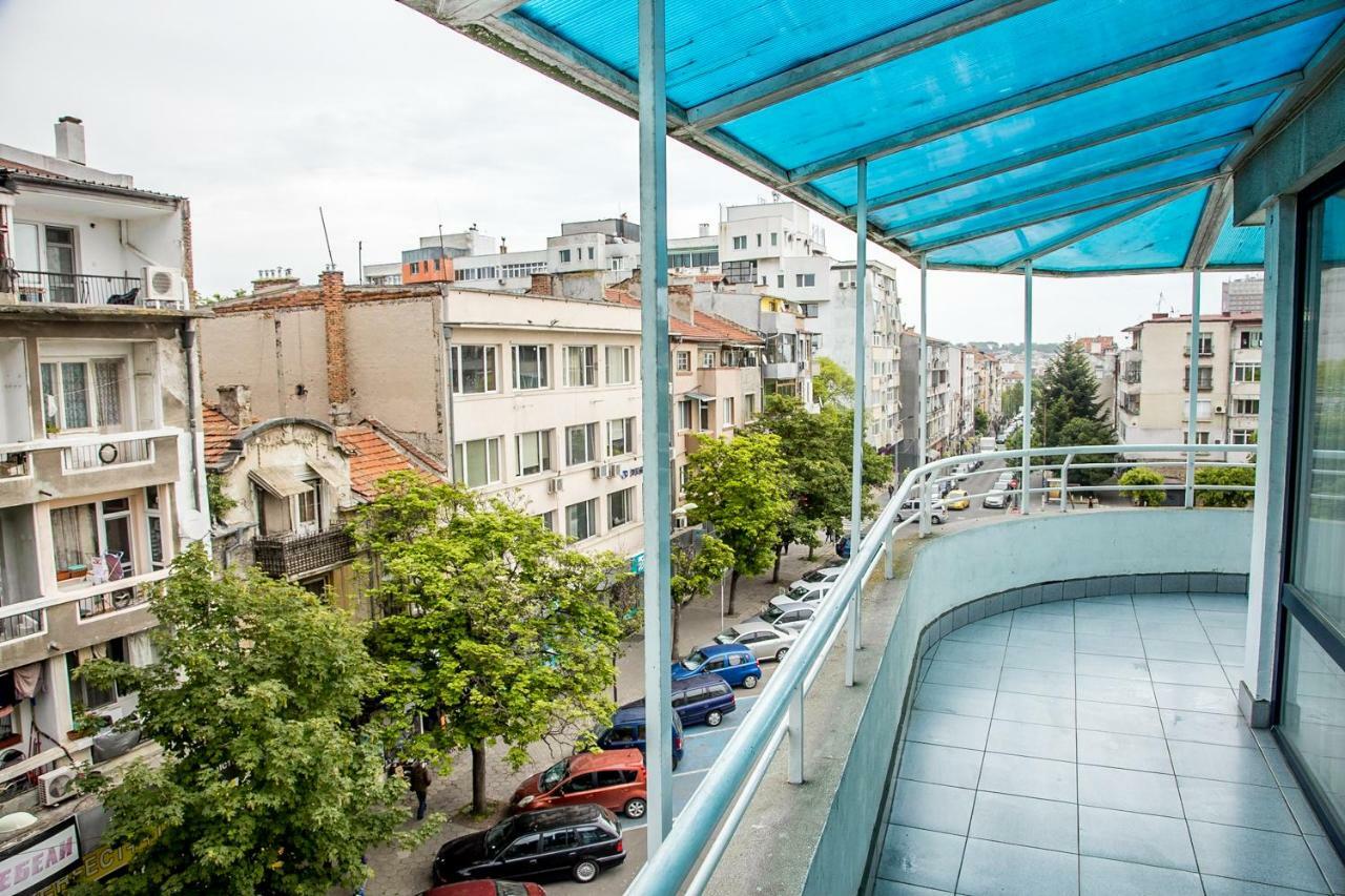 Spacious & Sunny Maisonette With Terrace Near Centre By Flаt Manаger Burgas Exterior foto
